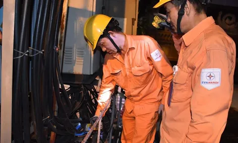 Bộ Công Thương khẳng định sẽ xem xét giảm bớt số bậc thang giá điện